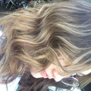 Meet your Posher, Kaleena